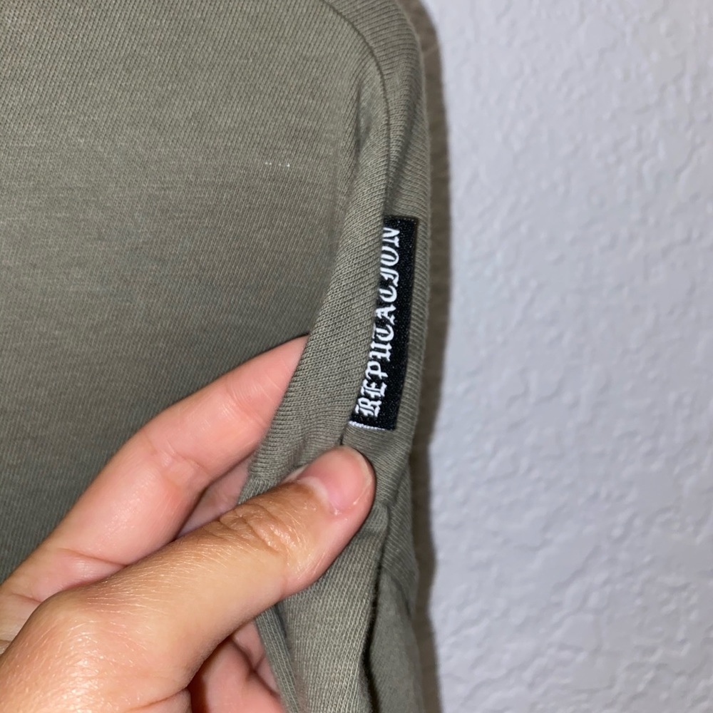 Green Taylor Swift Reputation Tour T-Shirt